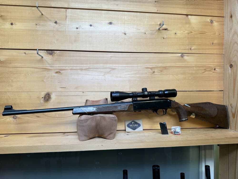 Voere Kufstein .22 LR grendelbuks met Hawke Sport HD 3-9x40